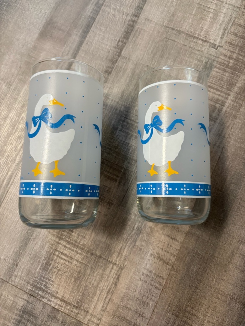 Set of two Vintage Libbey Blue Ribbon Goose 12 Oz Glasses